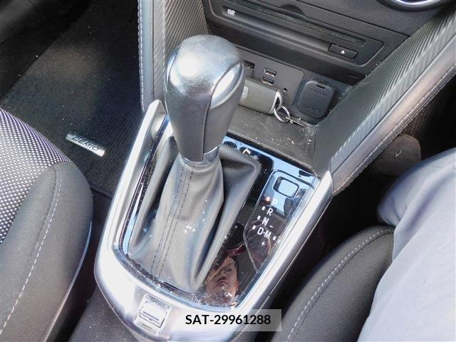 Mazda DEMIO 2018-02 396389-20