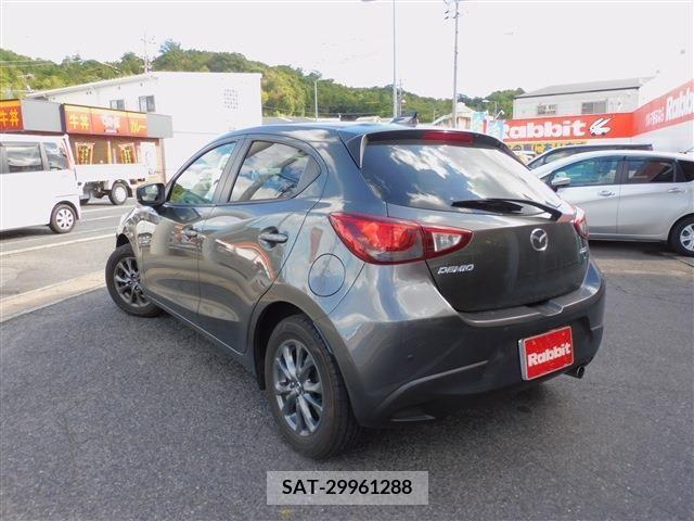 Mazda DEMIO 2018-02 396389-7