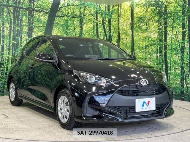Toyota YARIS 2023-06 371464-16