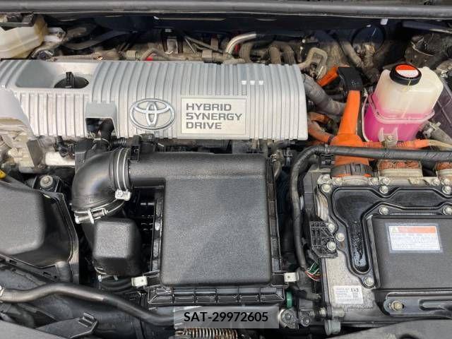 Toyota PRIUS ALPHA 2014-09 322239-18