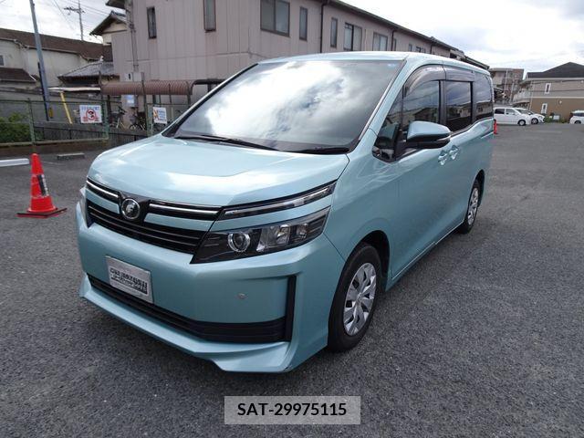 Toyota VOXY 2015-10 211539-2