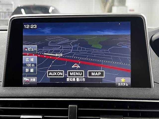 Peugeot 3008 2018-10 6937-3