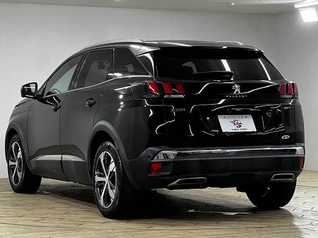 Peugeot 3008 2018-10 6937-15