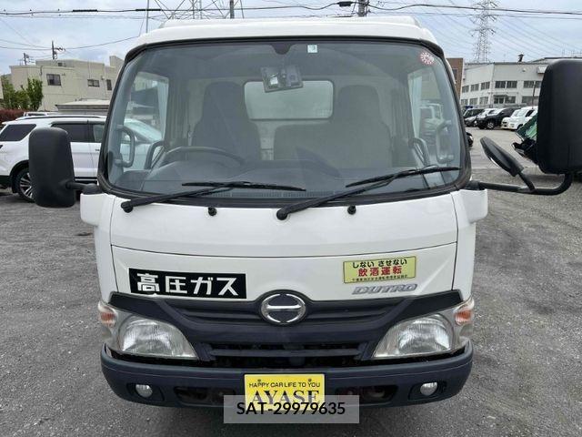 Hino DUTRO 2013-03 268585-1