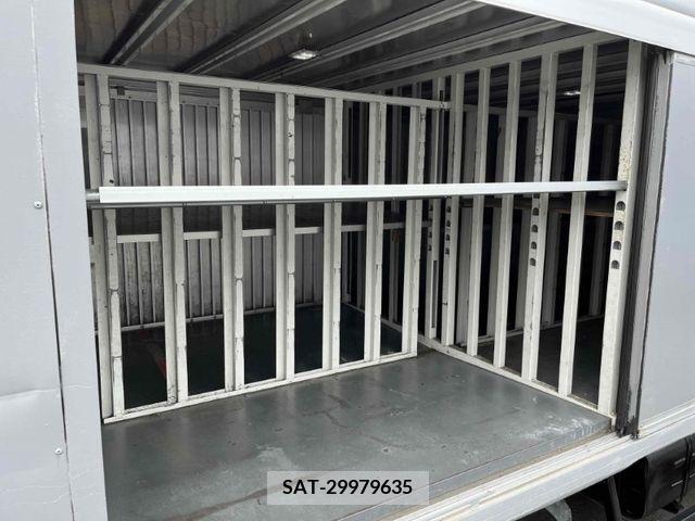 Hino DUTRO 2013-03 268585-7
