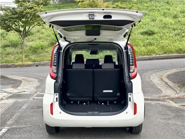 Toyota SIENTA 2022-09 15903-5