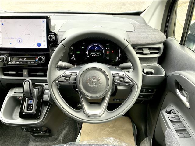 Toyota SIENTA 2022-09 15903-7
