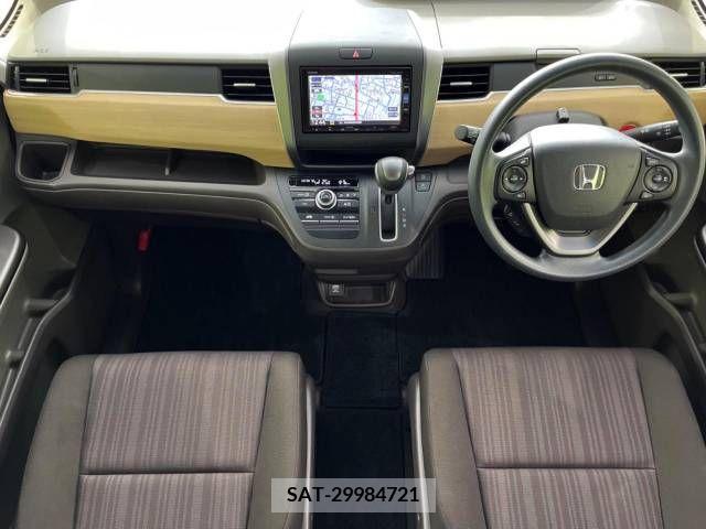 Honda FREED 2018-10 376958-1