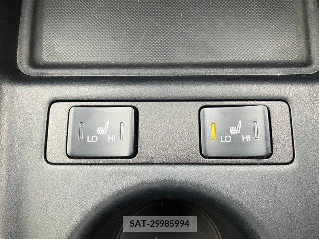 Toyota PRIUS 2022-02 238435-19