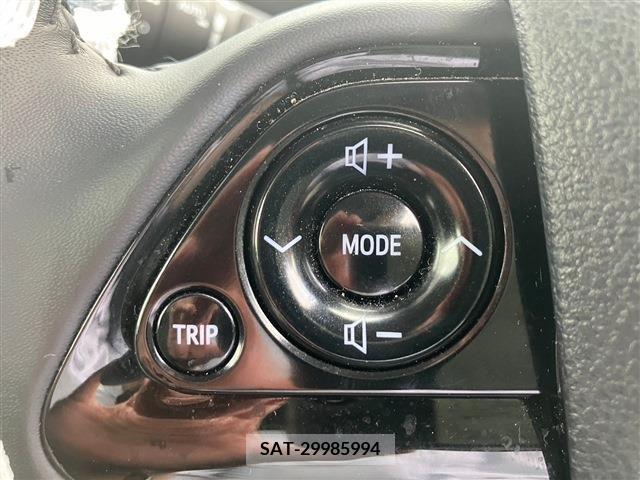 Toyota PRIUS 2022-02 238435-15