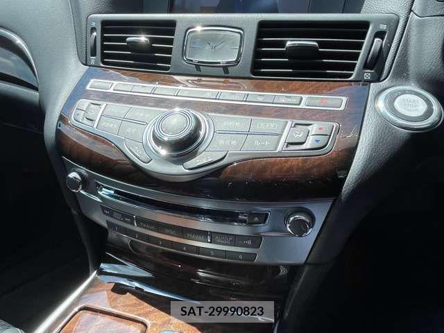 Nissan FUGA 2015-01 273326-14