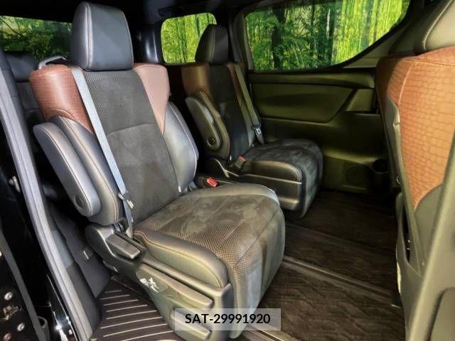 Toyota ALPHARD 2017-06 355412-9