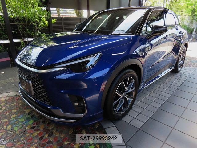 Lexus LBX 2024-03 275477-9