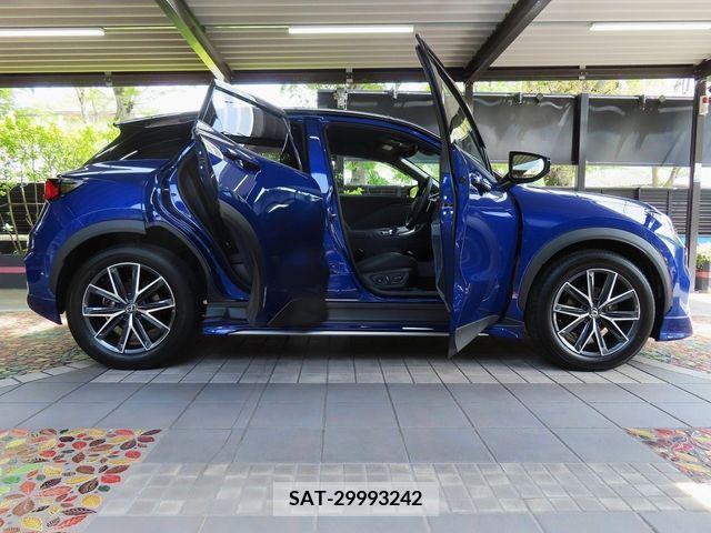 Lexus LBX 2024-03 275477-11