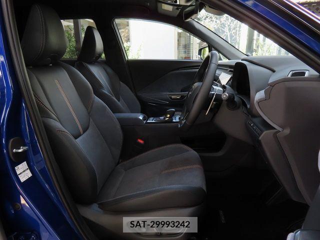 Lexus LBX 2024-03 275477-12