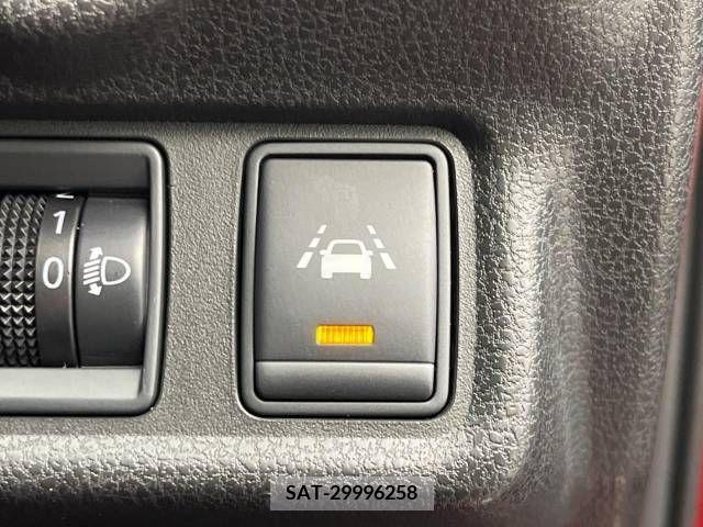 Nissan NOTE 2014-02 253731-7