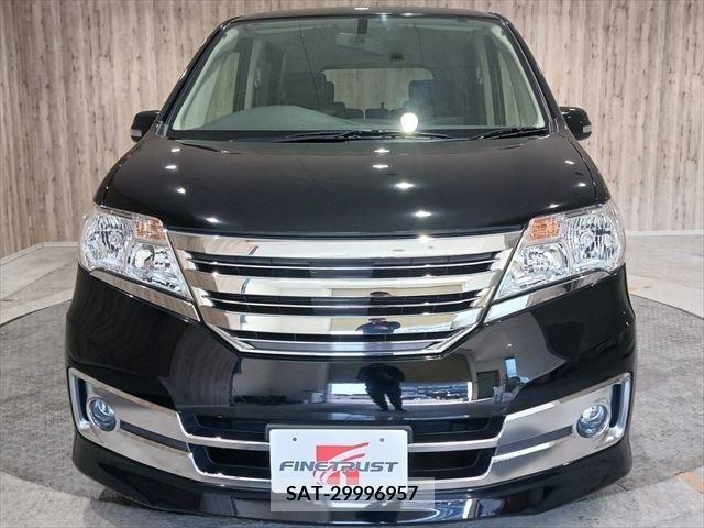 Nissan SERENA 2011-03 215492-1