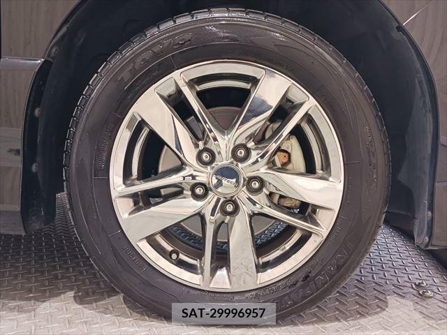 Nissan SERENA 2011-03 215492-14