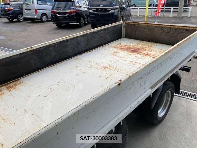 Mitsubishi CANTER 2012-01 213724-13