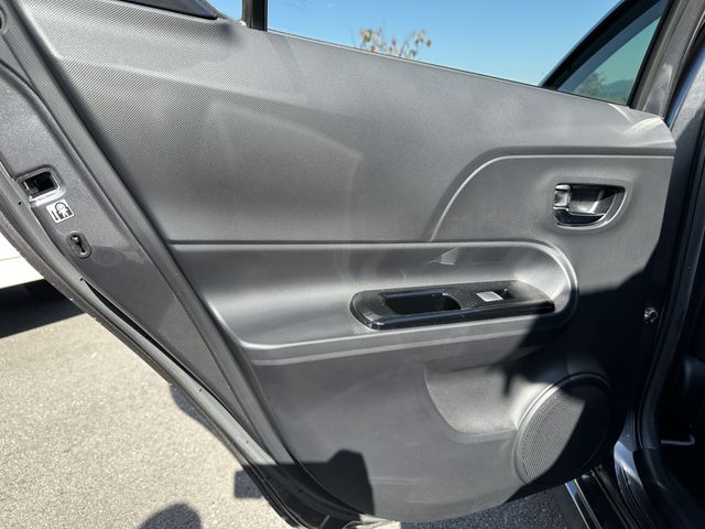 Toyota AQUA 2014-03 29247-16