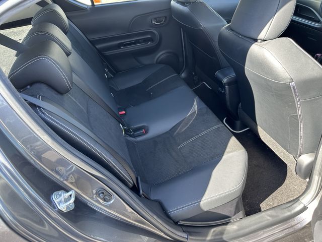Toyota AQUA 2014-03 29247-10