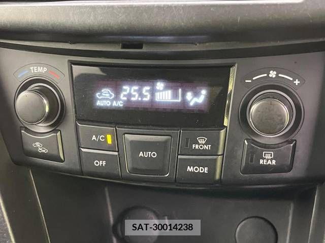 Suzuki SWIFT 2013-03 250850-4