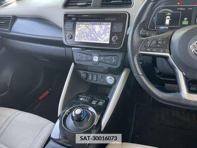 Nissan LEAF 2018-07 375242-8