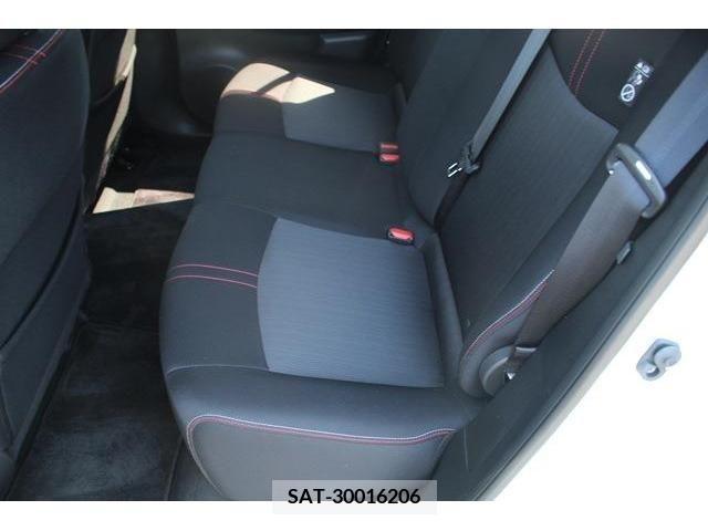 Nissan LEAF 2018-09 233400-14