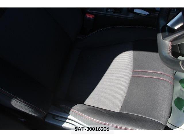 Nissan LEAF 2018-09 233400-13
