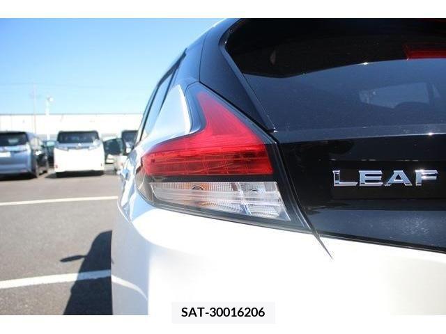 Nissan LEAF 2018-09 233400-12