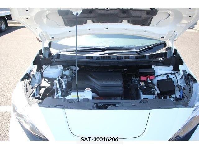 Nissan LEAF 2018-09 233400-18