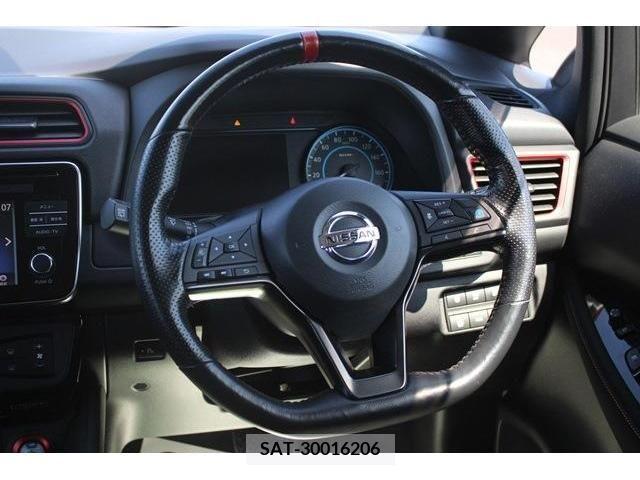 Nissan LEAF 2018-09 233400-16