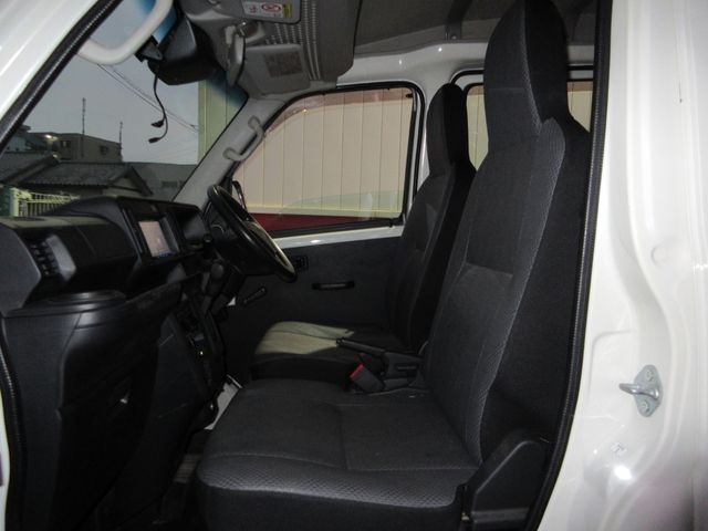 Daihatsu HIJET CARGO 2018-08 9513-10