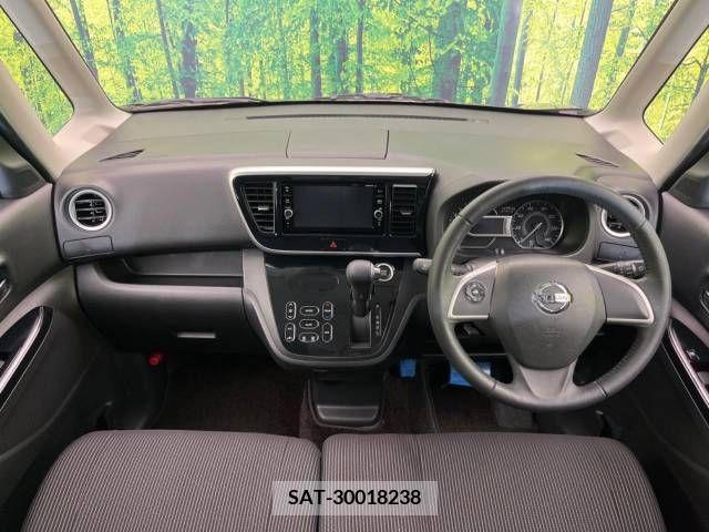 Nissan ROOX 2019-06 323925-1