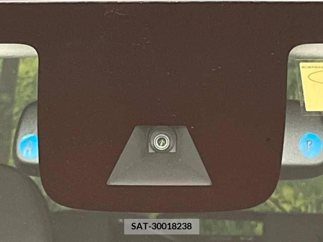Nissan ROOX 2019-06 323925-2