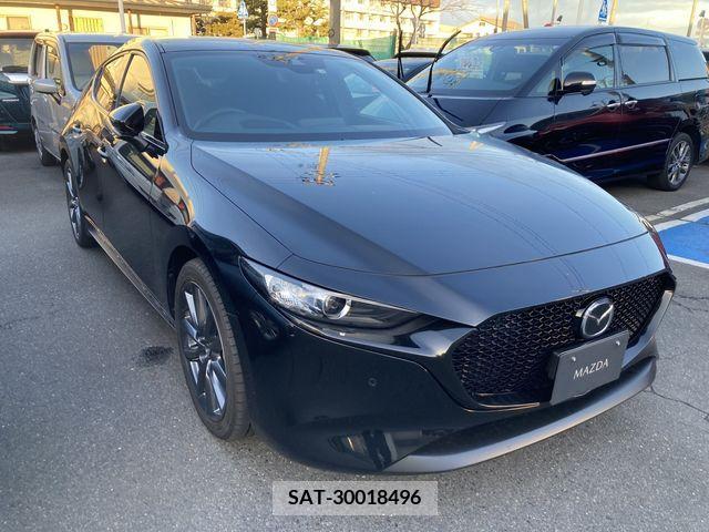 Mazda MAZDA3 2022-01 213713-2