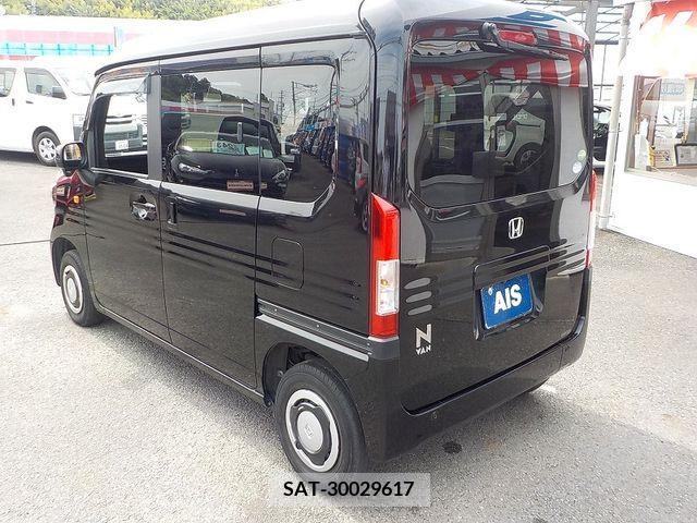 Honda N-VAN 2021-04 280661-2