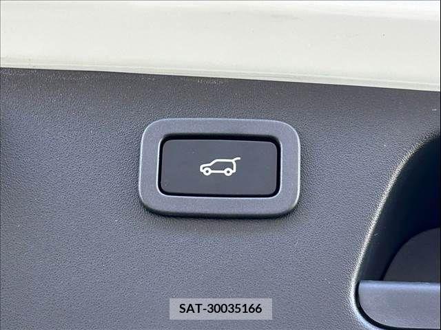 Jaguar E-PACE 2018-07 315783-9