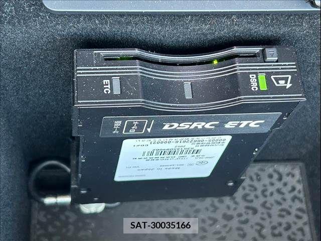 Jaguar E-PACE 2018-07 315783-8