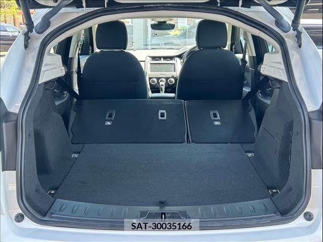 Jaguar E-PACE 2018-07 315783-17