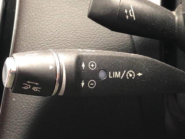 Mercedes Benz C-CLASS 2016-03 181310-6