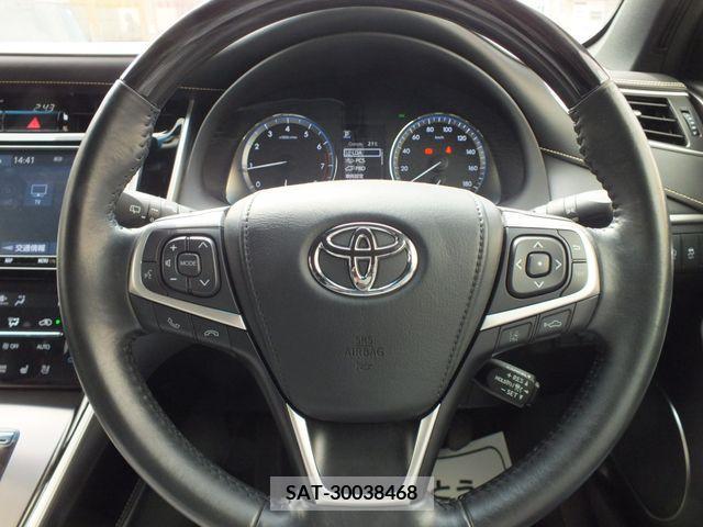 Toyota HARRIER 2019-02 374475-21