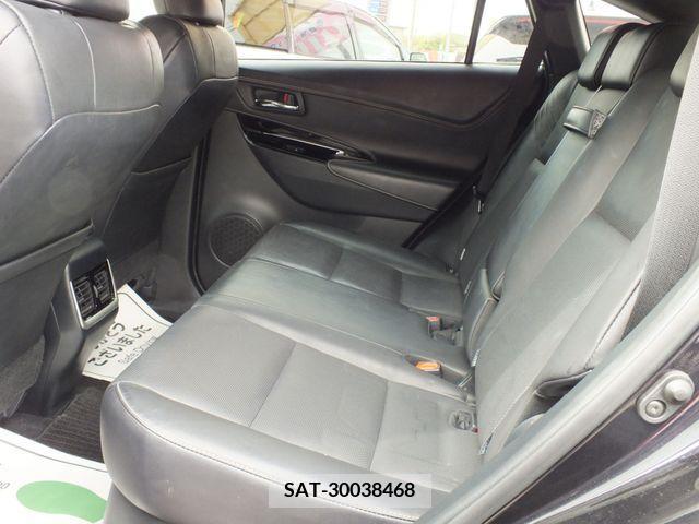 Toyota HARRIER 2019-02 374475-12