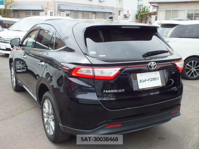 Toyota HARRIER 2019-02 374475-6