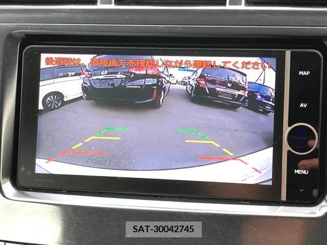 Toyota PRIUS ALPHA 2013-04 282503-3