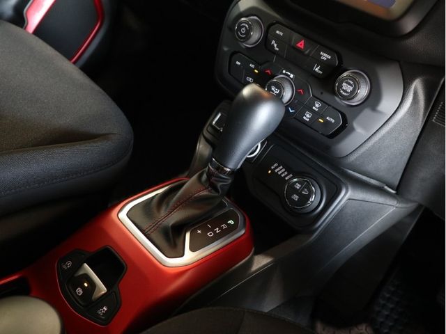 Jeep RENEGADE 2021-02 13455-11