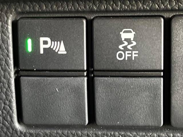 Honda N BOX CUSTOM 2021-04 186220-6