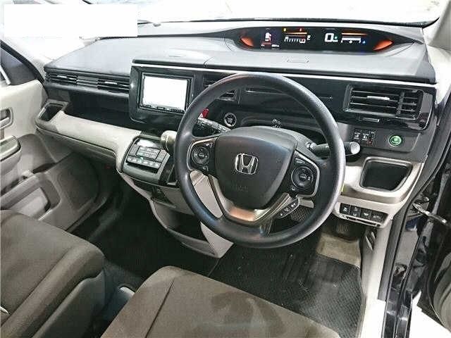 Honda e 2021-10 27922-1