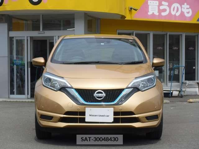 Nissan NOTE 2019-11 378688-17