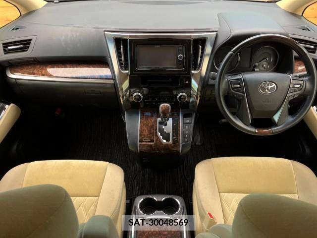 Toyota ALPHARD 2018-03 223403-1